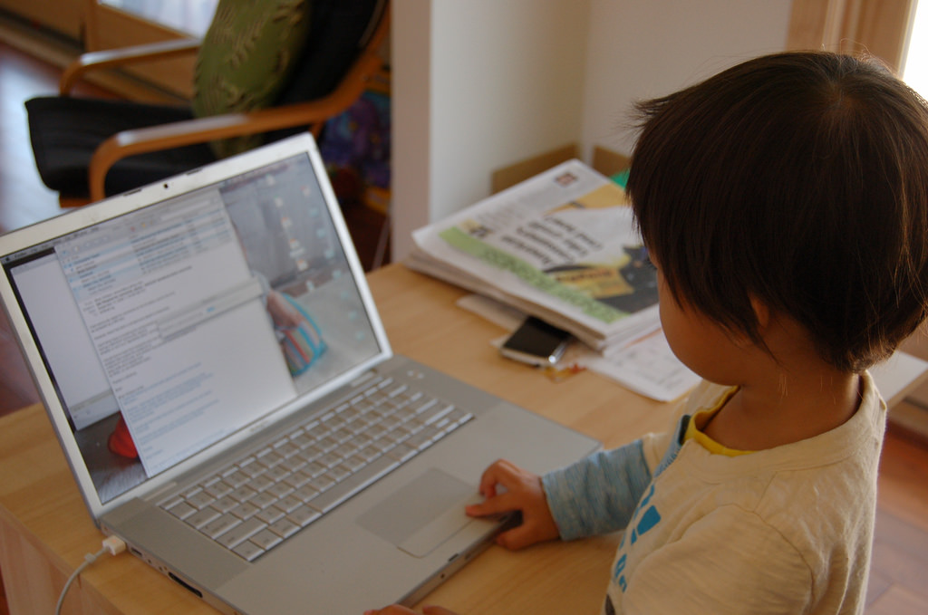 Child on laptop